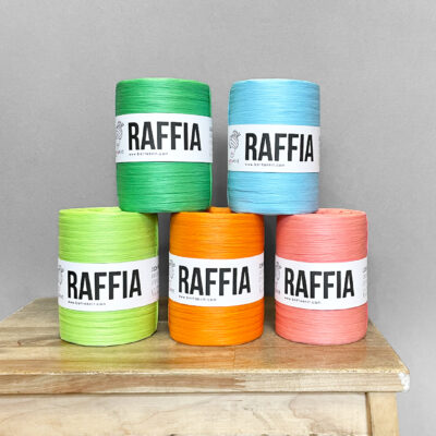 New Yarn – Bettaknit Raffia
